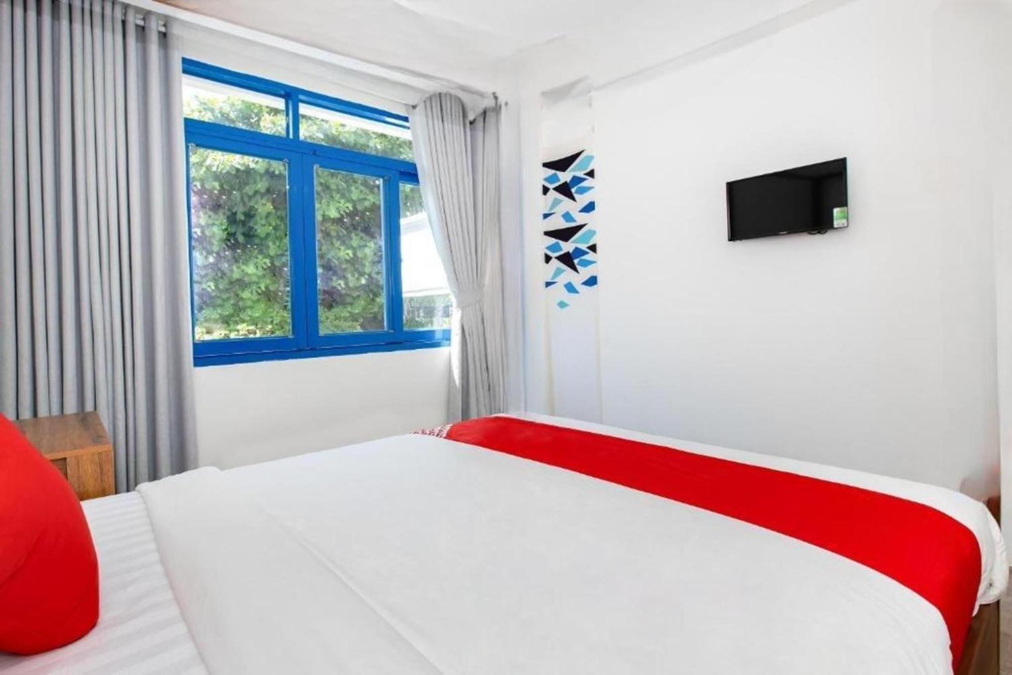 Gis Hotel Nha Trang & Motorbike Rental Exterior foto